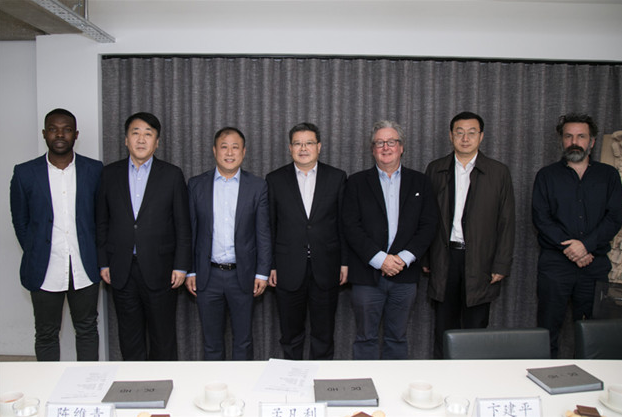 青島市長孟凡利對德才集團英國DC-HD設計院走訪調研(圖4)