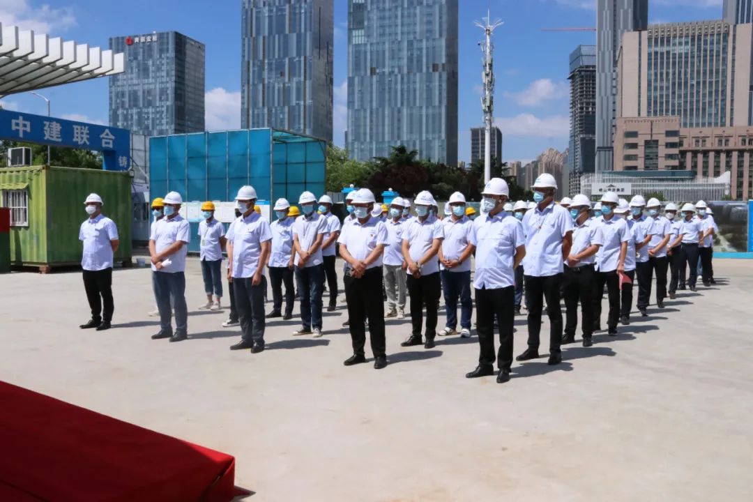 遵守安全生產(chǎn)法，當(dāng)好第一責(zé)任人！中建聯(lián)合2022年“安全生產(chǎn)月”正式啟動(dòng)(圖2)