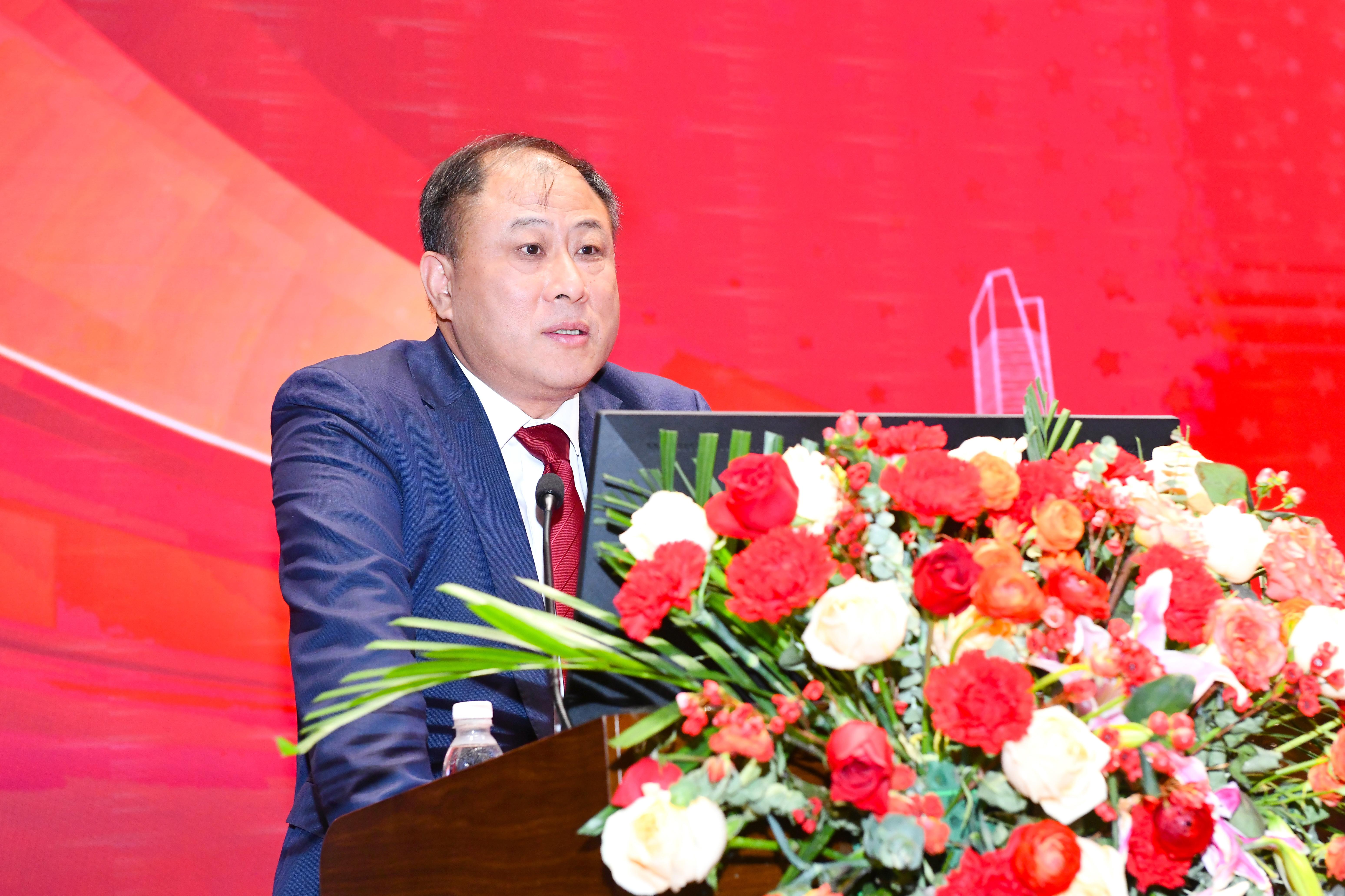 向陽而生，破局進取 | 中建聯(lián)合2023年度總結(jié)表彰暨2024年迎新大會勝利召開(圖1)